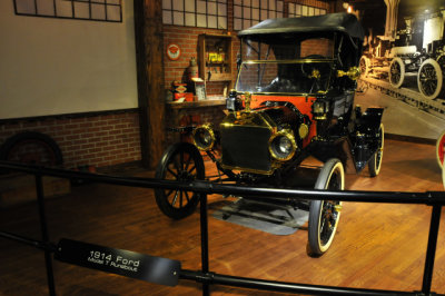 1914 Ford Model T Runabout (1911)