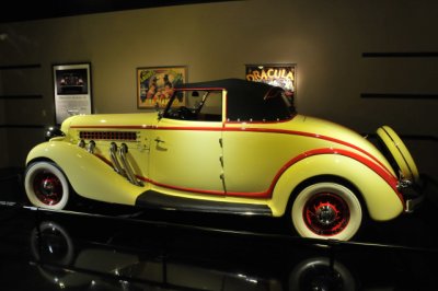 1936 Auburn Model 8-852 Supercharged Cabriolet (2037)