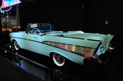 1957 Chevrolet Bel Air Convertible (2106)