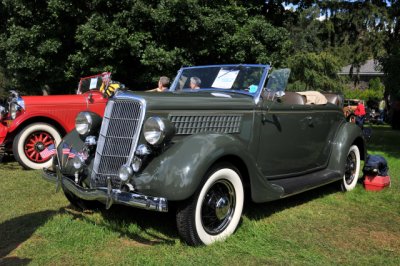 1935 Ford Deluxe Roadster (0270)