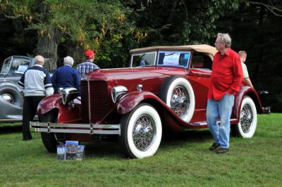 1930 DuPont Model G Roadster from the Antique Automobile Club of America Museum in Hershey, Pa. (0356)