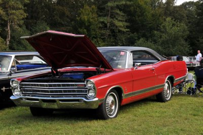1967 Ford Galaxie 500 XL coupe with 390 cid V8 (0518)