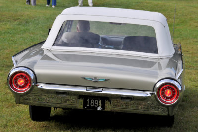 Of all the 1963 and 1962 Ford Thunderbirds I've seen, this is absolutely the best. (0546)