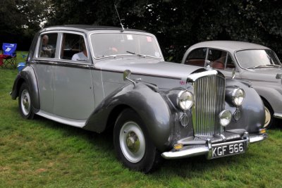 Early 1950s Bentley (0626)