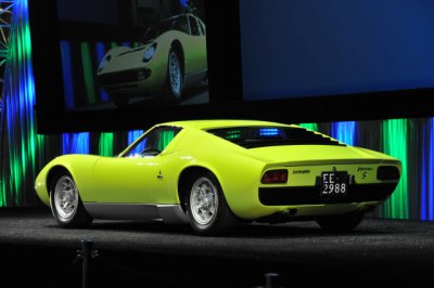 1967 Lamborghini Miura S, formerly owned by Eduardo Lamborghini, sold for $533,500 at Gooding's Pebble Beach auction (4554)