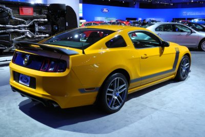 2013 Ford Mustang Boss 302, available by spring 2012 (0898)