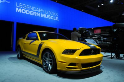 2013 Ford Mustang Boss 302, available by spring 2012 (0903)