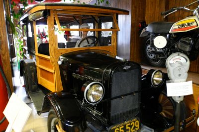 1926 Chevrolet Depot Hack, donated by the Grand Oak Group (1557)