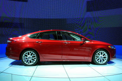 2013 Ford Fusion (2052)