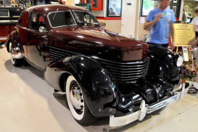 1936 Cord Model 810 Westchester Sedan (3674)