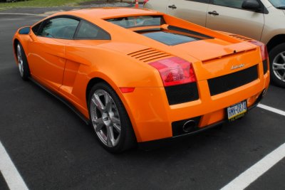 A spectator's Lamborghini Gallardo (3631)