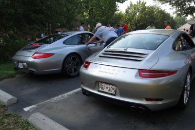 Left, pre-2012 Porsche 911 Carrera S, Type 997, and 2012 Porsche 911 Carrera S, Type 991 (1303)
