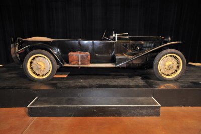 1924 Lancia Lambda,* owned by the Simeone Foundation Automotive Museum (5088)