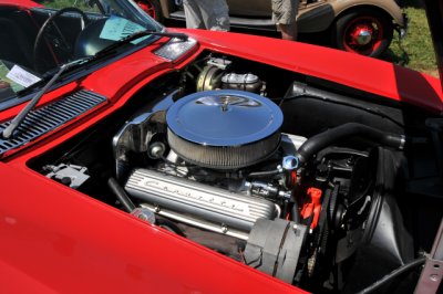 1964 Chevrolet Corvette roadster with 327 cid V8 (5405)
