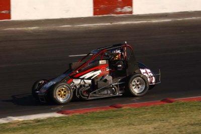 095-06-09-12-web.jpg