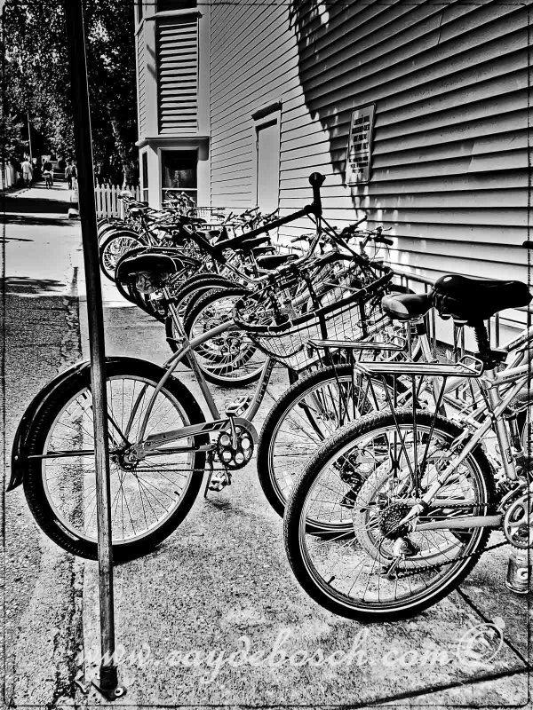 No motor vehicles allowed in Mackinac Island