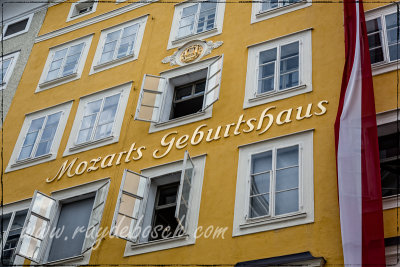 Mozart was born in this building