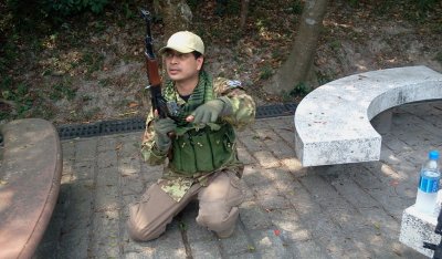 Magpul derived loading and unloading magazine technique