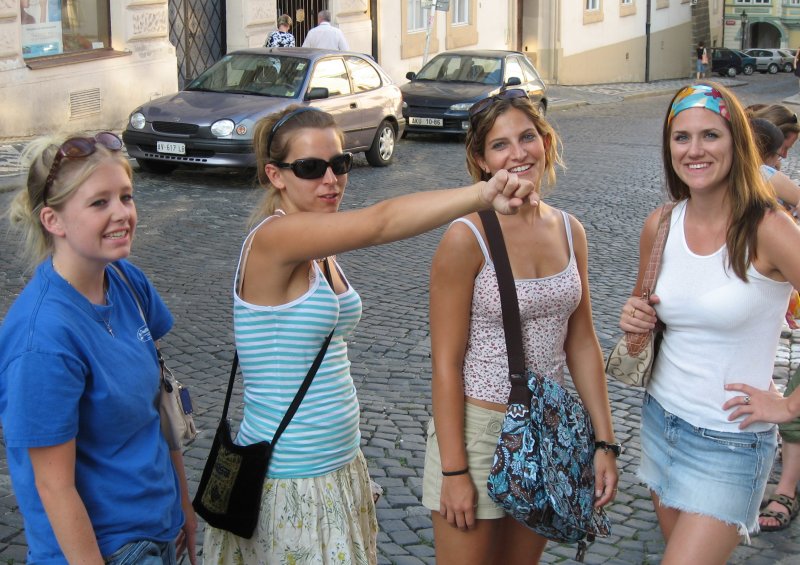 Beth, Leah, Delina and Jamie on the scavenger hunt