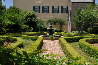 Garden Courtyard At The Beauregard-Keyes House