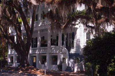 The Rhett House Inn - c. 1820