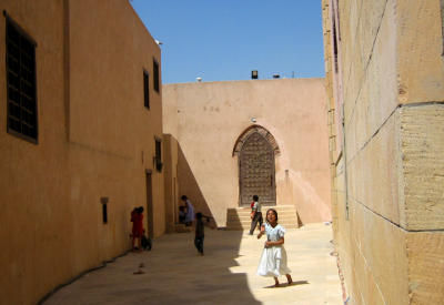 an alleyway in the coptic area of cairo