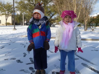 雪地上的足跡