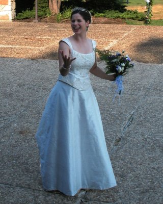 Bouquet toss