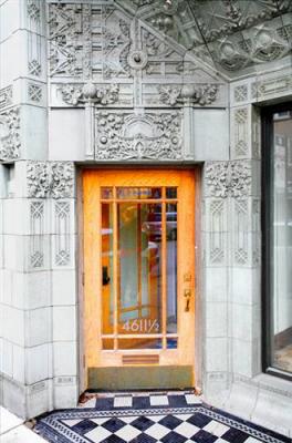 g4/22/470122/3/60321345.Krause_Music_Store24.jpg