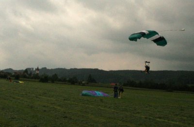 20110730_Parachute 31.JPG