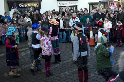 Whittlesea Straw Bear Festival 2008 , New Road Molly ( average age 9 years )