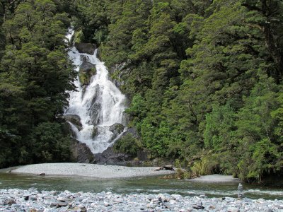 Fantail Falls (0517X)