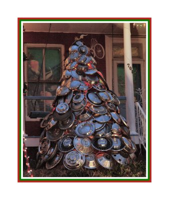 Hubcap Christmas Tree.jpg