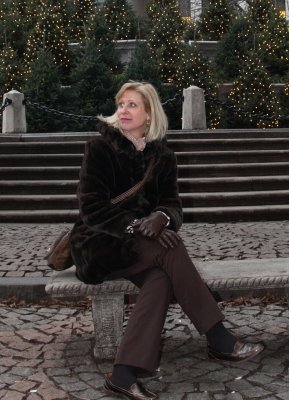 Jean sitting on the bench in NYC.jpg