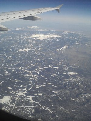 mountains_plane.jpg