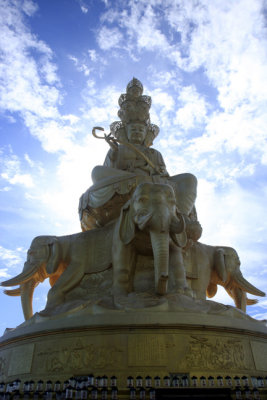 shimian budda backlight.jpg