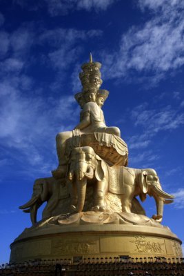 shimian budda full view.jpg
