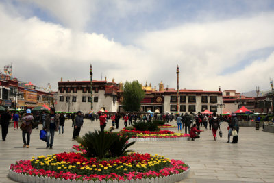 Jokhang Temple.jpg