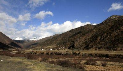 Road Trip to LinZhi.jpg