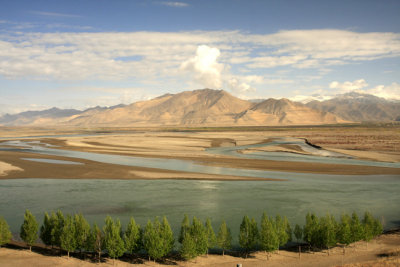 the Yarlung Zangbo River.jpg