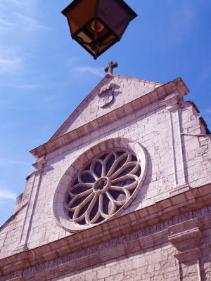 Annecy Church_2006.jpg