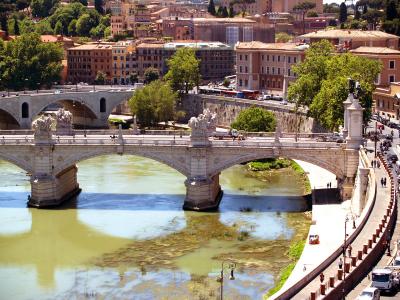 Rome Bridges copy.jpg