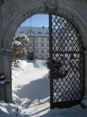 Venez et entrez dans l'abbaye !