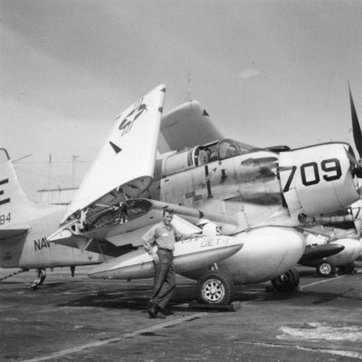 AD5W(2) May 1961.jpg