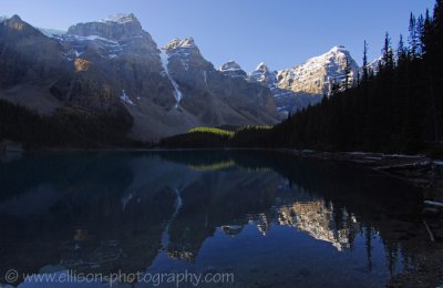 Sunrise at Moraine Lake