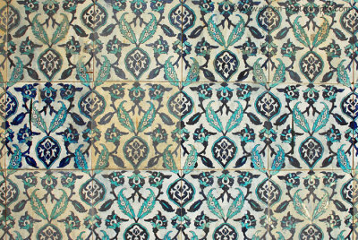 Iznik tiles at the New Mosque courtyard