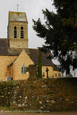 Saint-Cneri Romanesque church