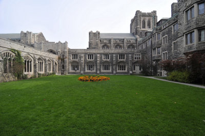 Knox College, University of Toronto