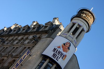 Piccadilly Circus