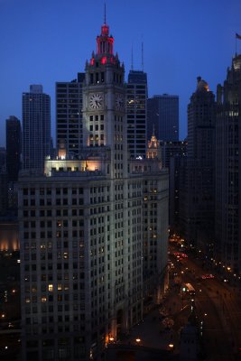 Chicago Downtown: Wrigley Building